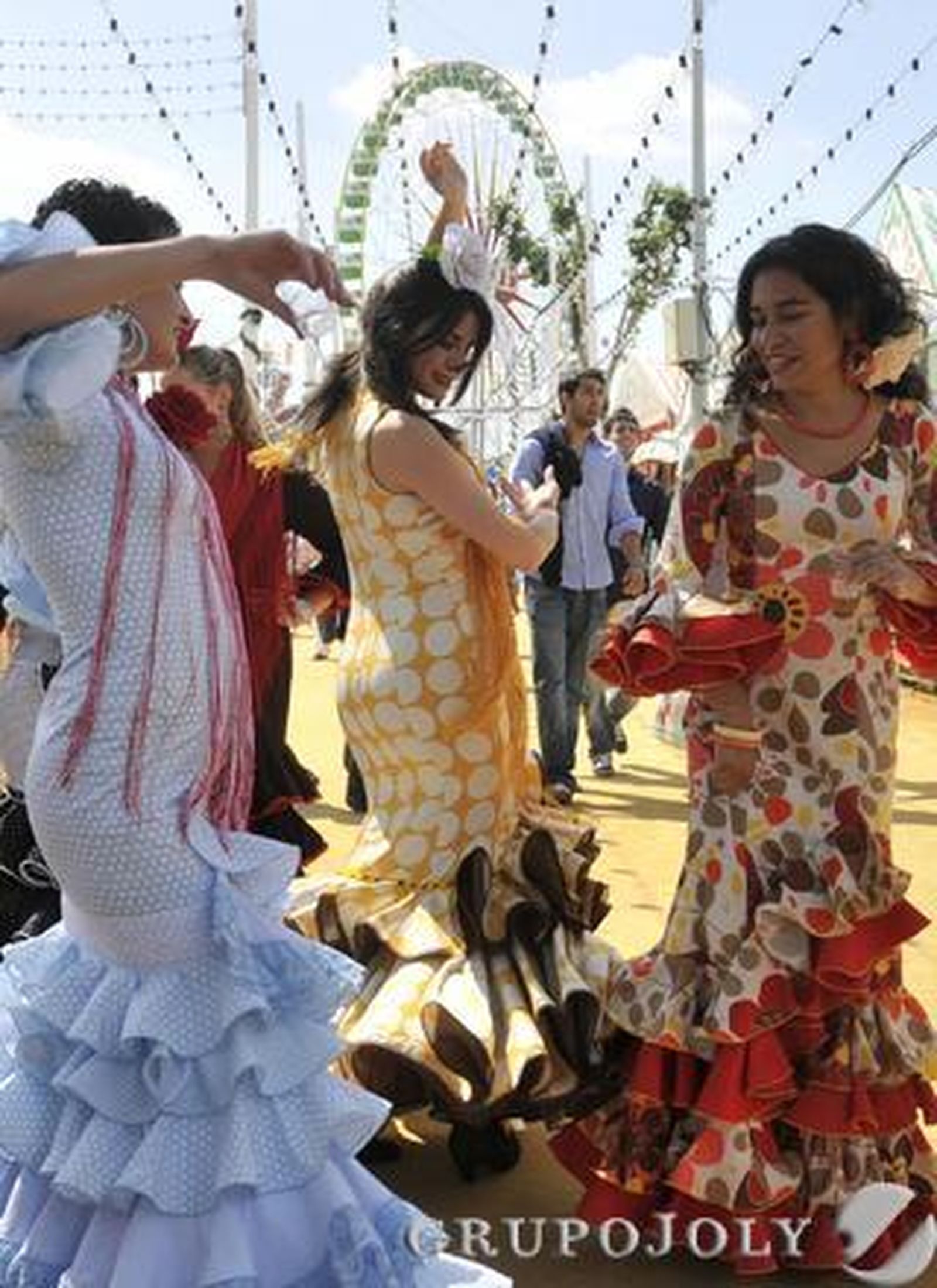Bailes en el Real de la Feria.

Foto: Juan Carlos Vázquez