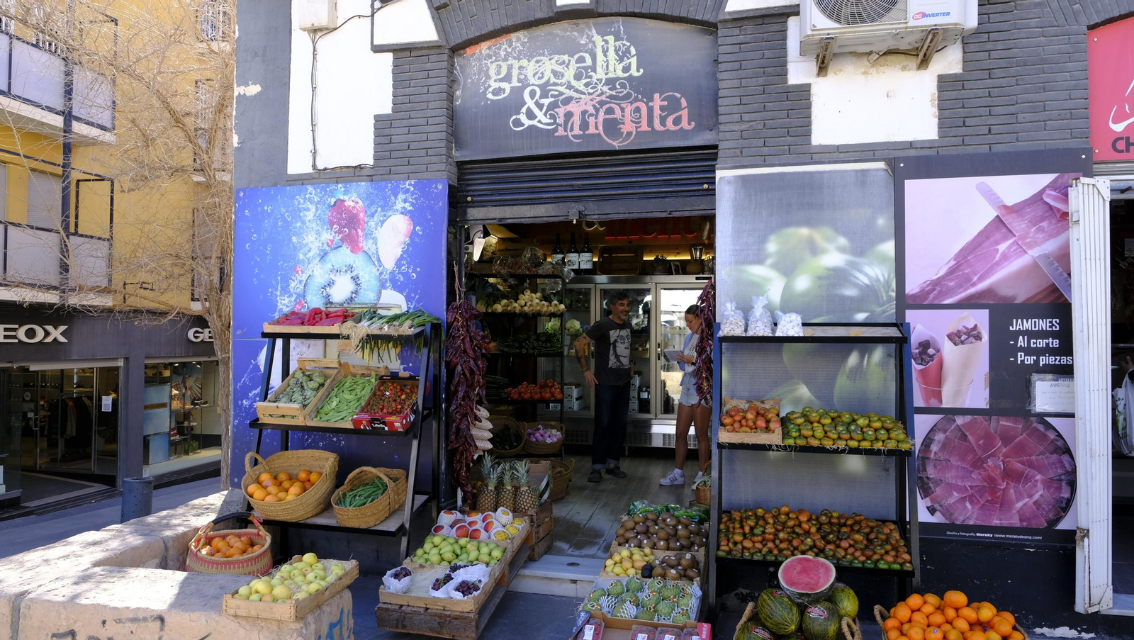 Cuatro fruterías de Almería con sabor a huerto