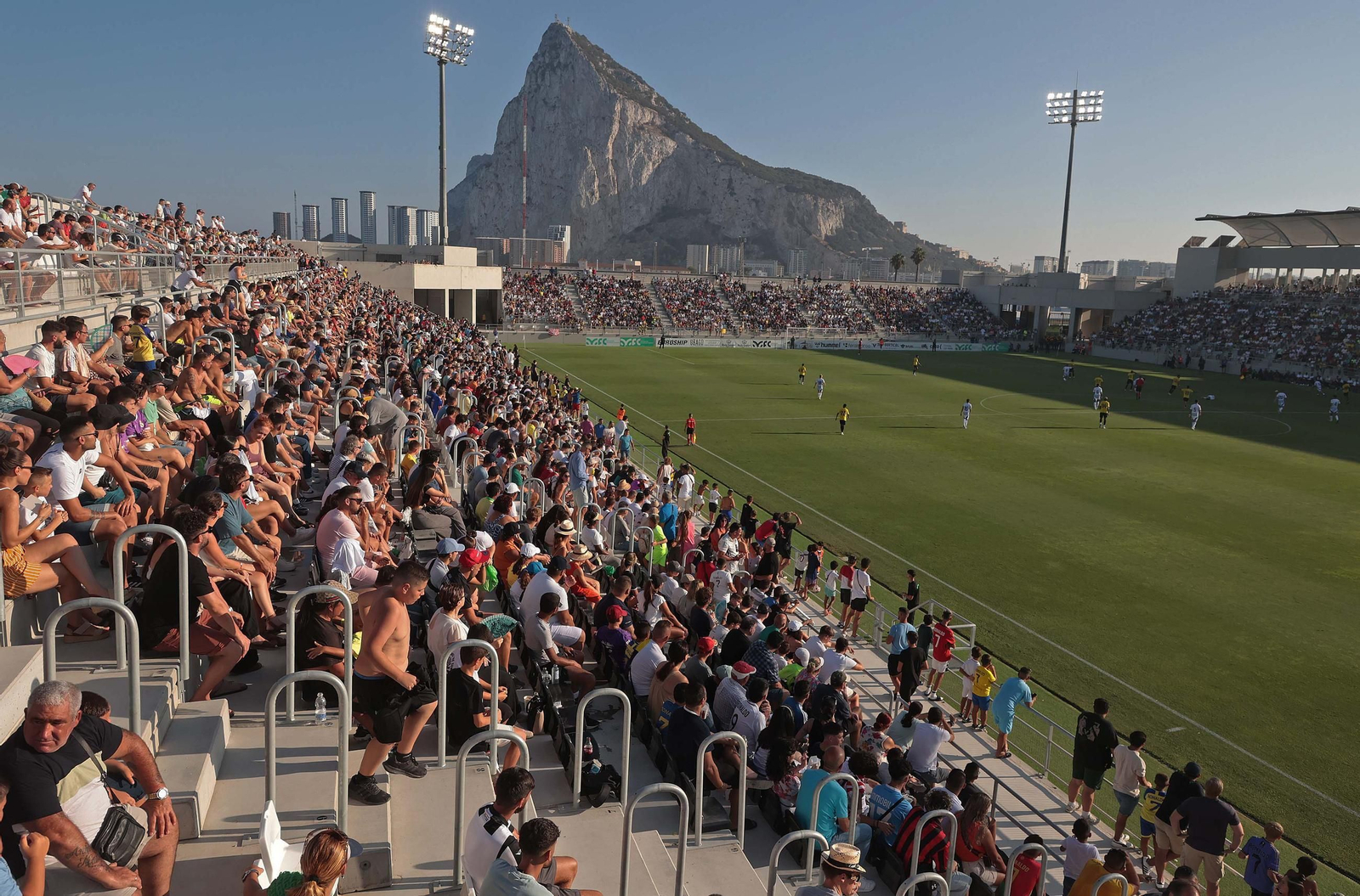 Las mejores fotos del Granada CF - Al Nassr celebrado en el Ciudad de La Línea
