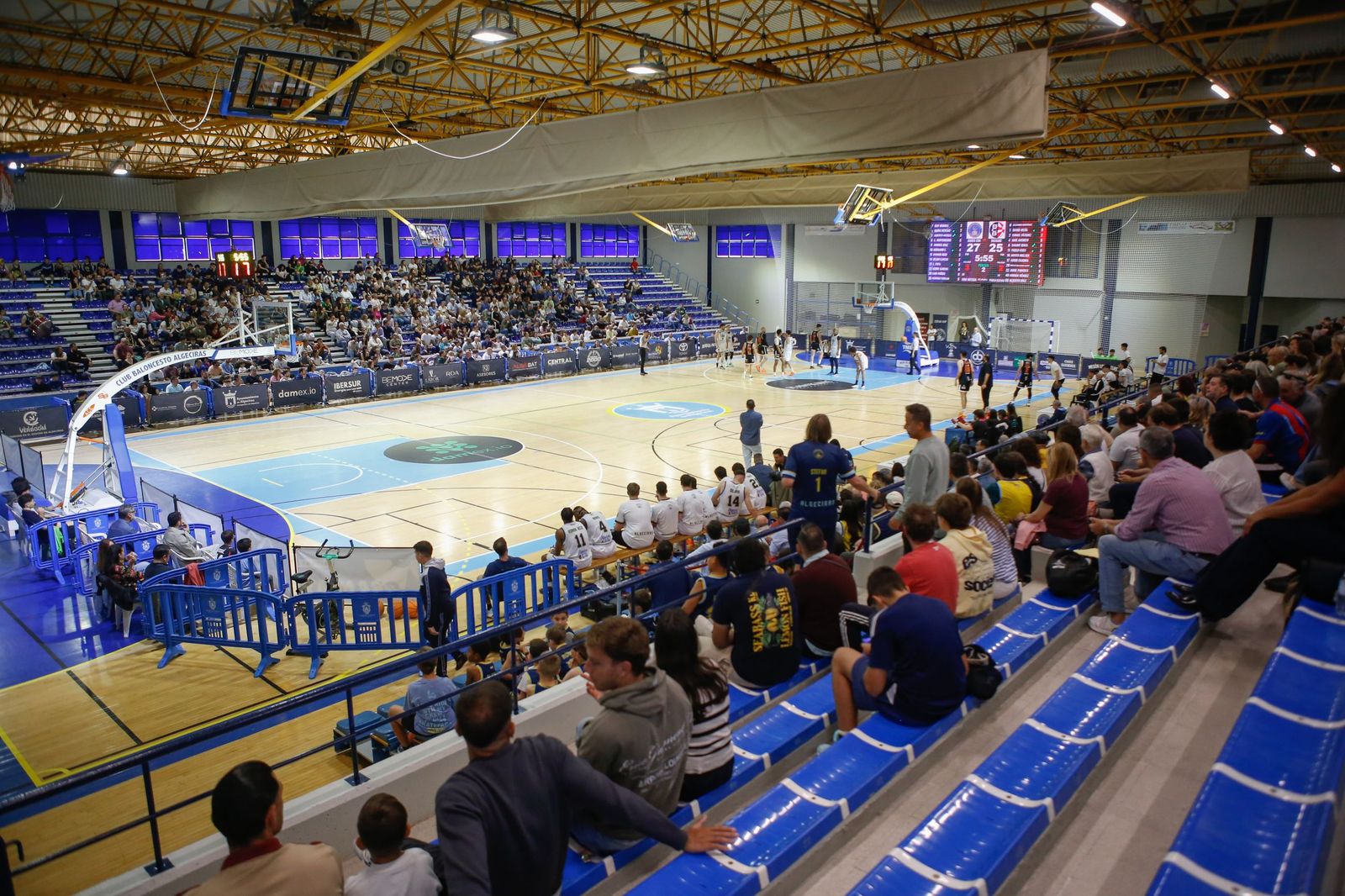 Las fotos del CB Algeciras - Badajoz de la fase de ascenso a Segunda FEB