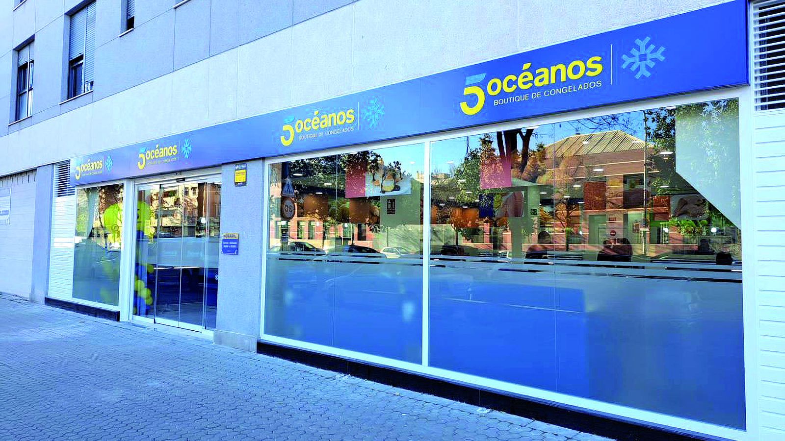 Uno de los establecimientos de 5 Océanos en Sevilla