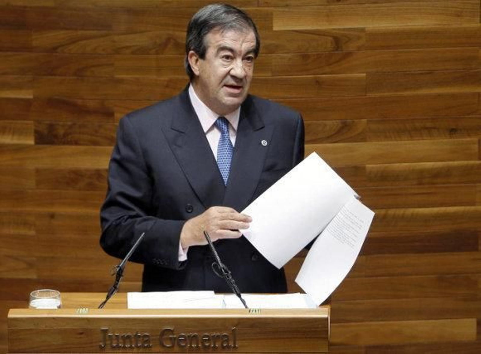 Asturias reclamará compensaciones si se encarece su deuda por el anuncio de Hacienda