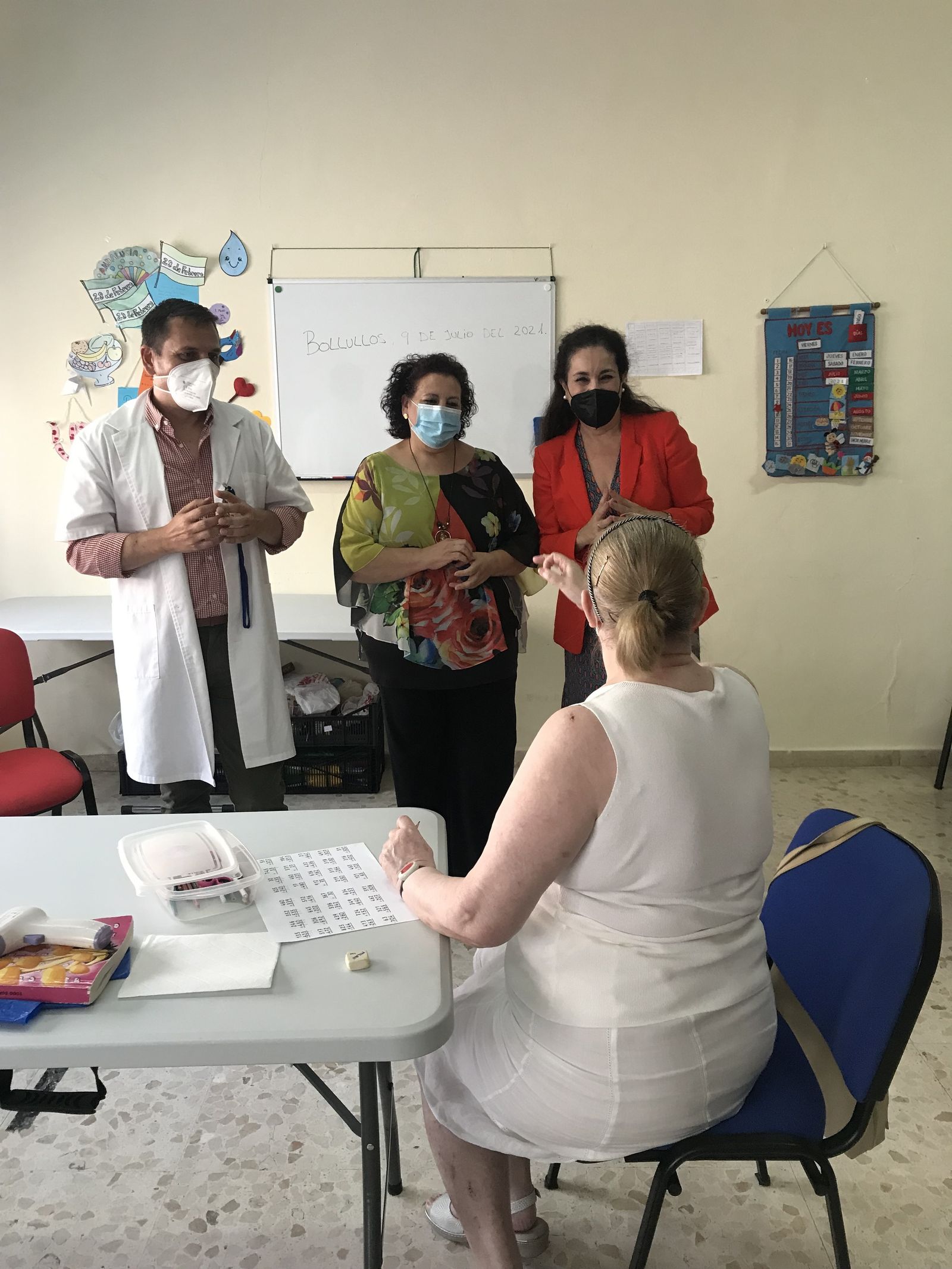 Visita de  AFA Caminar a los enfermos de alzheimer