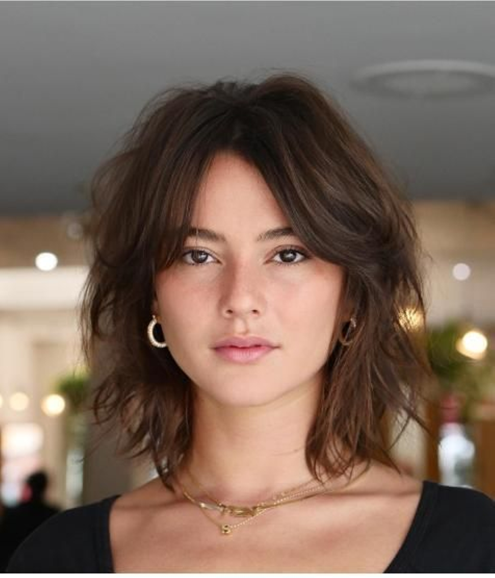 Corte de pelo shaggy lob.