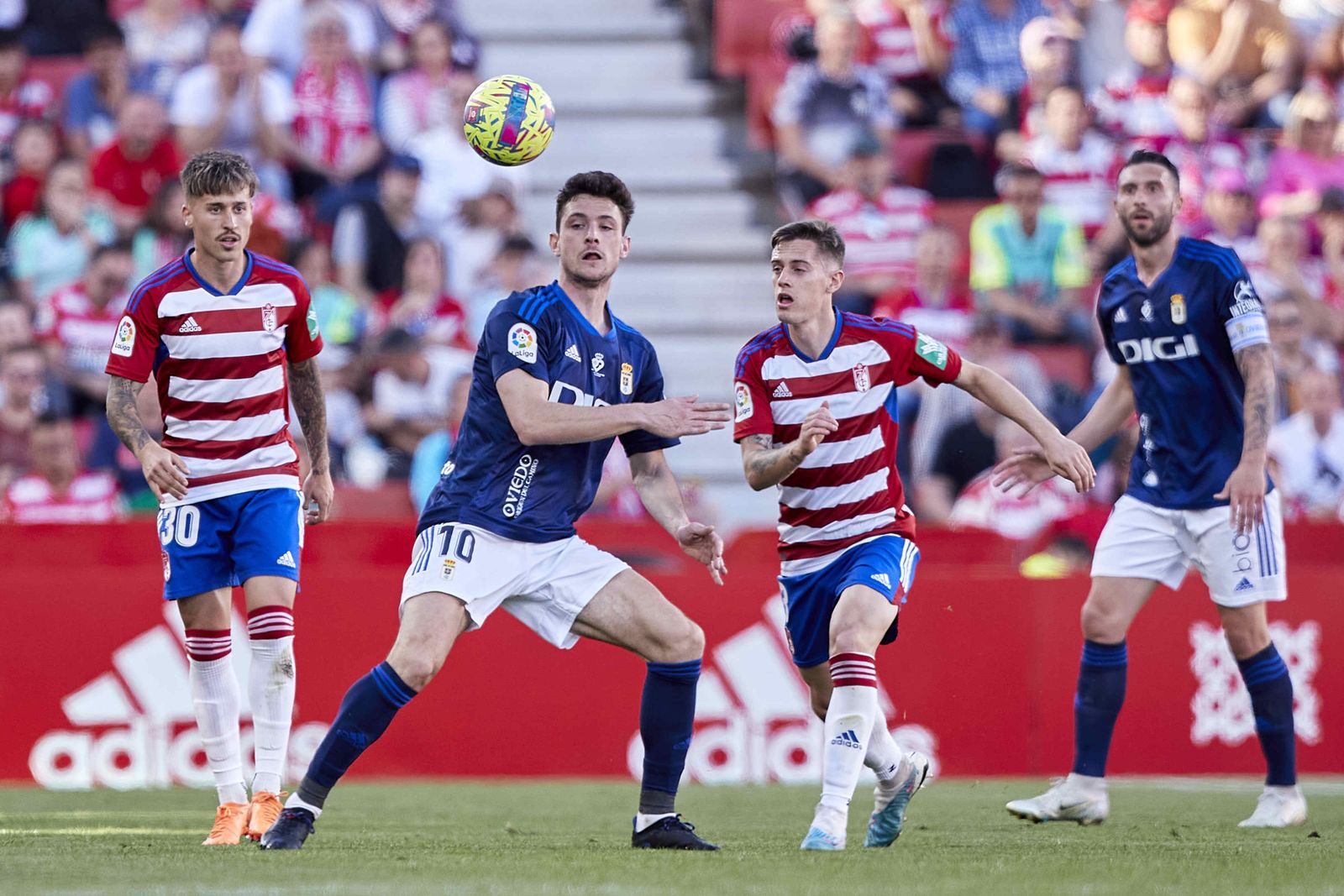 Las mejores imágenes del Granada CF - Real Oviedo