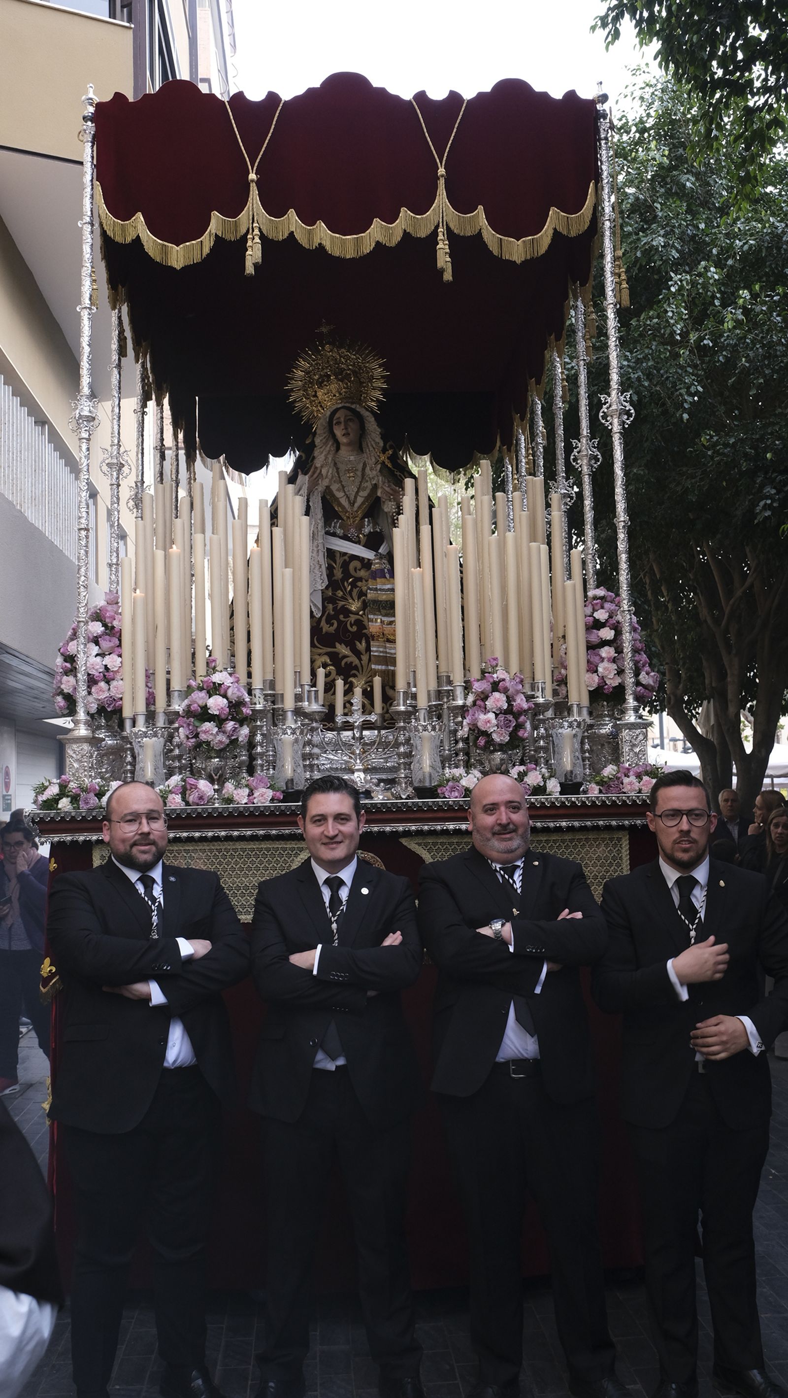 La procesión del Rosario del Mar por las calles de Almería, en imágenes