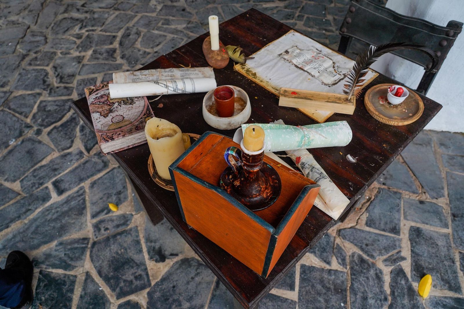 Imágenes de la visita guiada para dar a conocer las reformas realizadas en el Muelle de las Carabelas y su entorno