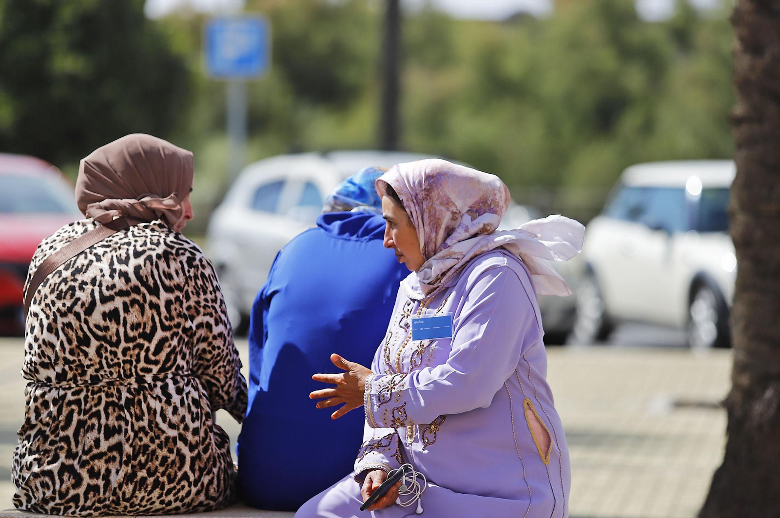 Imágenes de la entrega de los diplomas a las mujeres que han participado en el programa Wafira. Imágenes de la entrega de los diplomas a las mujeres que han participado en el programa Wafira.