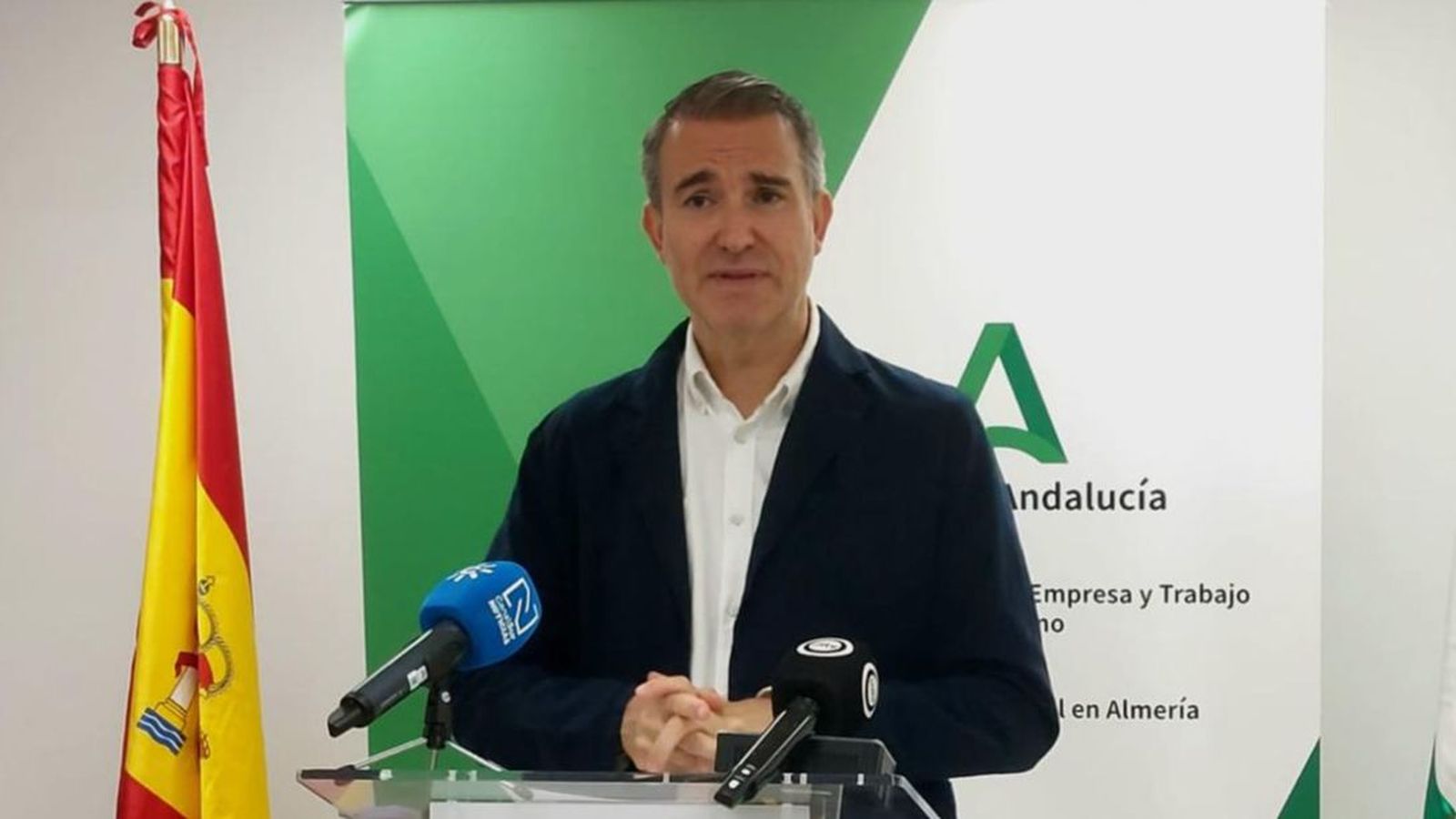 Amós García Hueso.