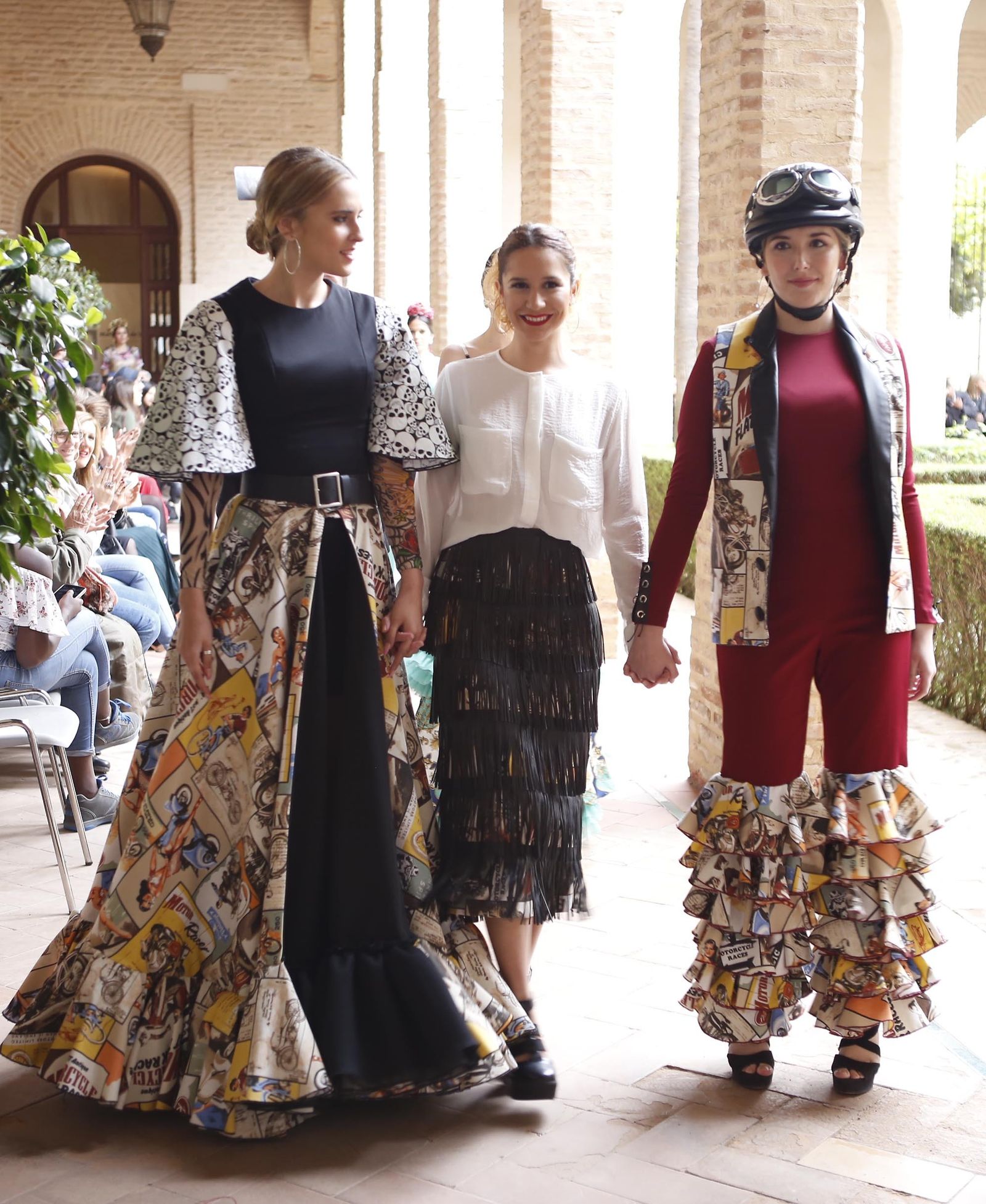 Pasarela Wappíssima 2019, el cuarto desfile colectivo de alumnos de ESSDM en imágenes. Carolina Torezano junto a sus diseños.