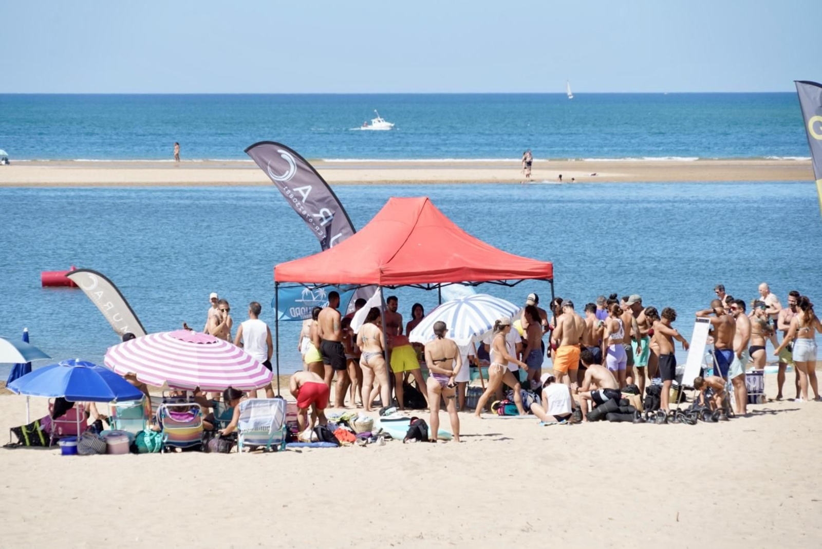 La mañana del sábado en la nueva playa de El Portil