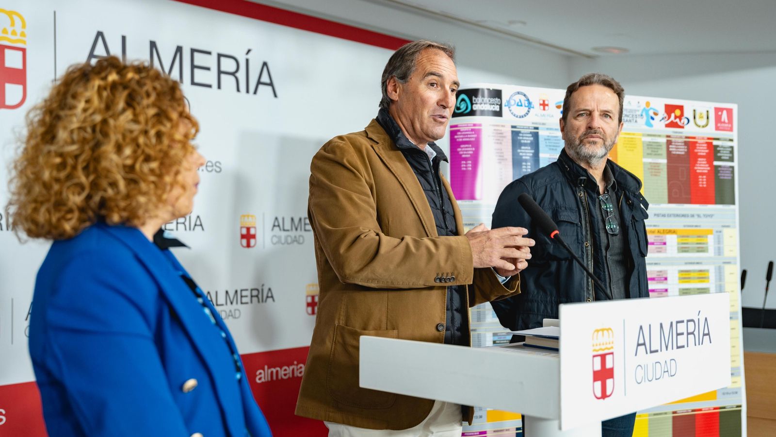 Antonio Jesús Casimiro, concejal de Ciudad Activa, Movilidad Urbana y Deporte, toma la palabra en esta presentación.