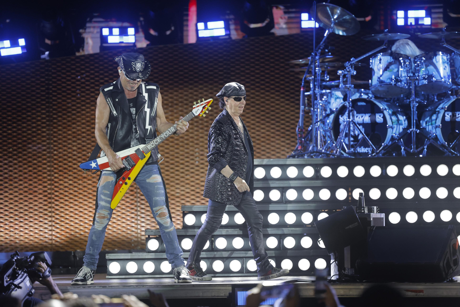 Las imágenes de Scorpions en el Icónica Fest de Sevilla