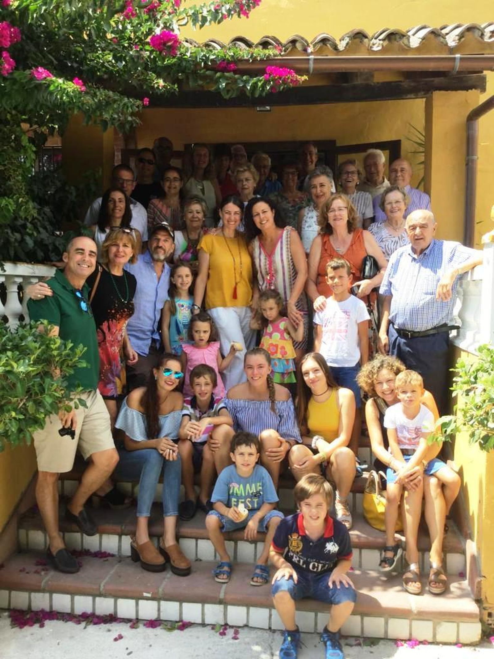 La familia Sansalvador, con Justo a la derecha