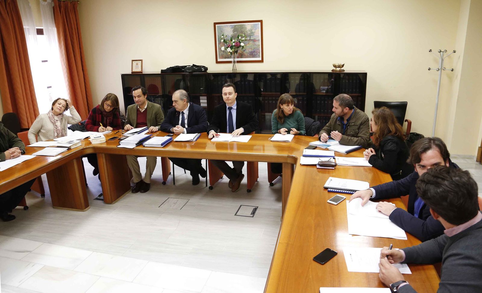 Un instante del consejo de administración de Cirjesa celebrado en la mañana de ayer.