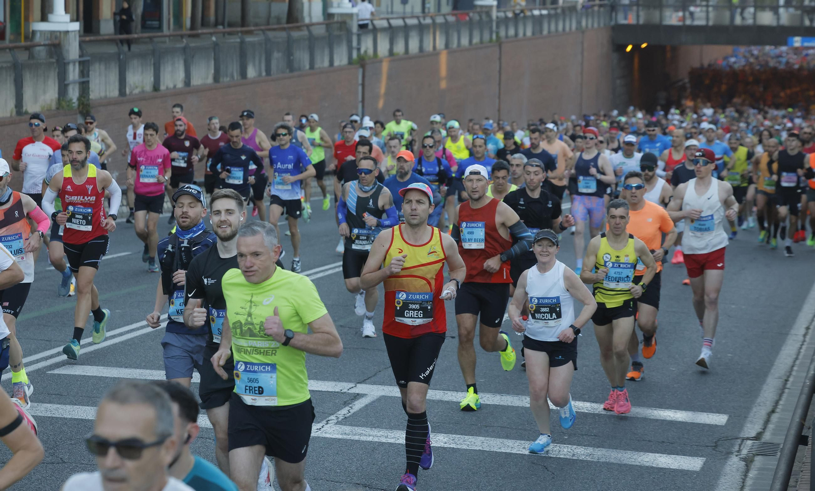 Búscate en el Zurich Maratón de Sevilla 2025