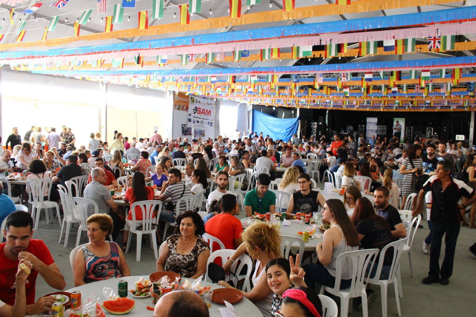 La degustación de huevos fritos con chorizo reúne cada año a numerosas personas en Santa María del Águila.