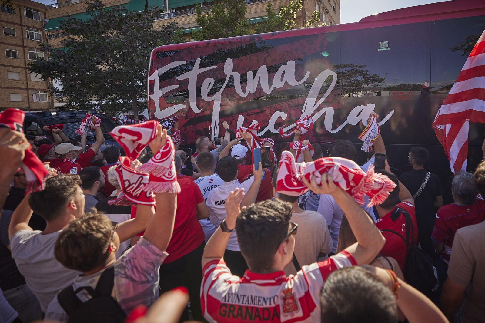 Se espera un gran recibimiento a los jugadores rojiblancos.