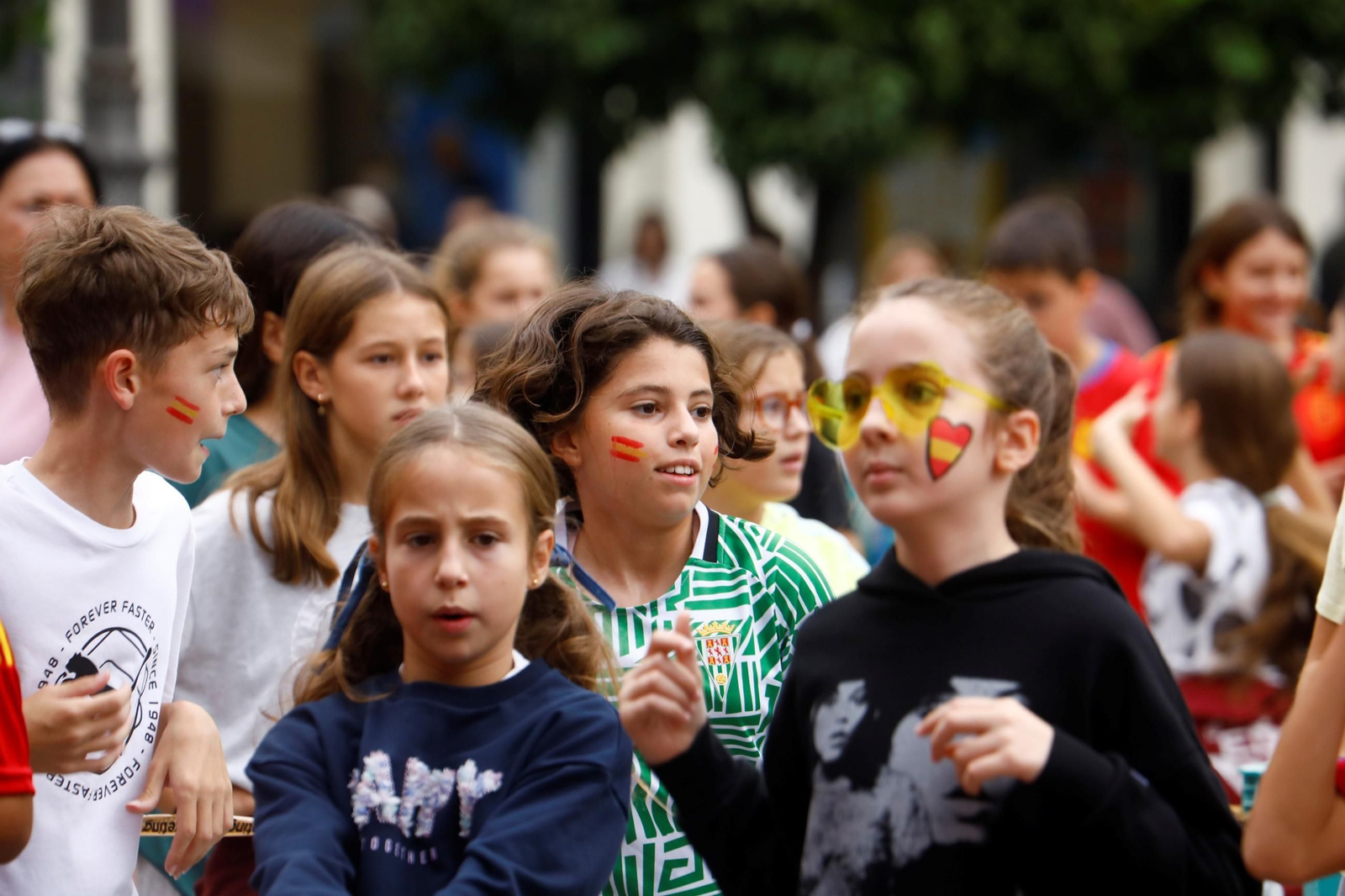Los colegios de Córdoba disfrutan de la Fan Zone de la selección española, en imágenes