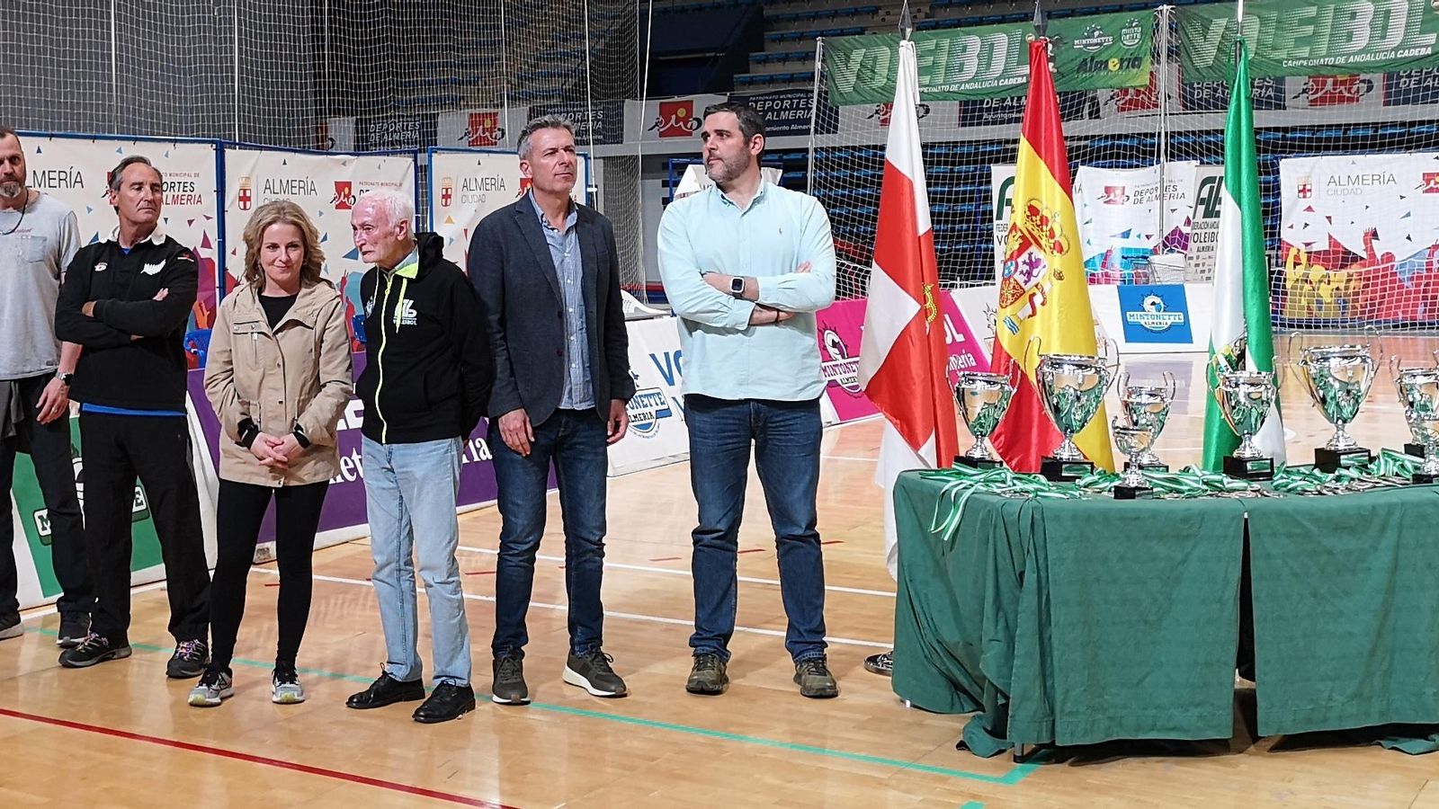 Momentos previos a la entrega de medallas y trofeos en el Palacio de los Juegos Mediterráneos.