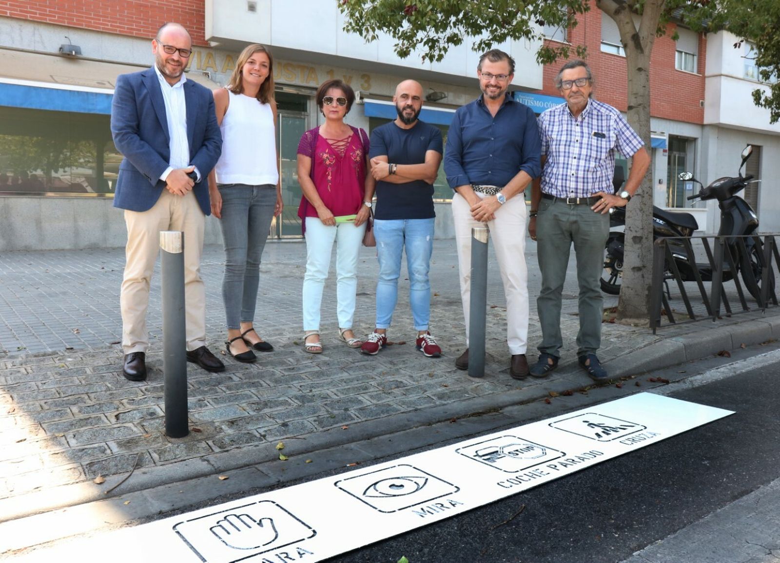 Uno de los pasos de cebra que ya han sido rotulados.