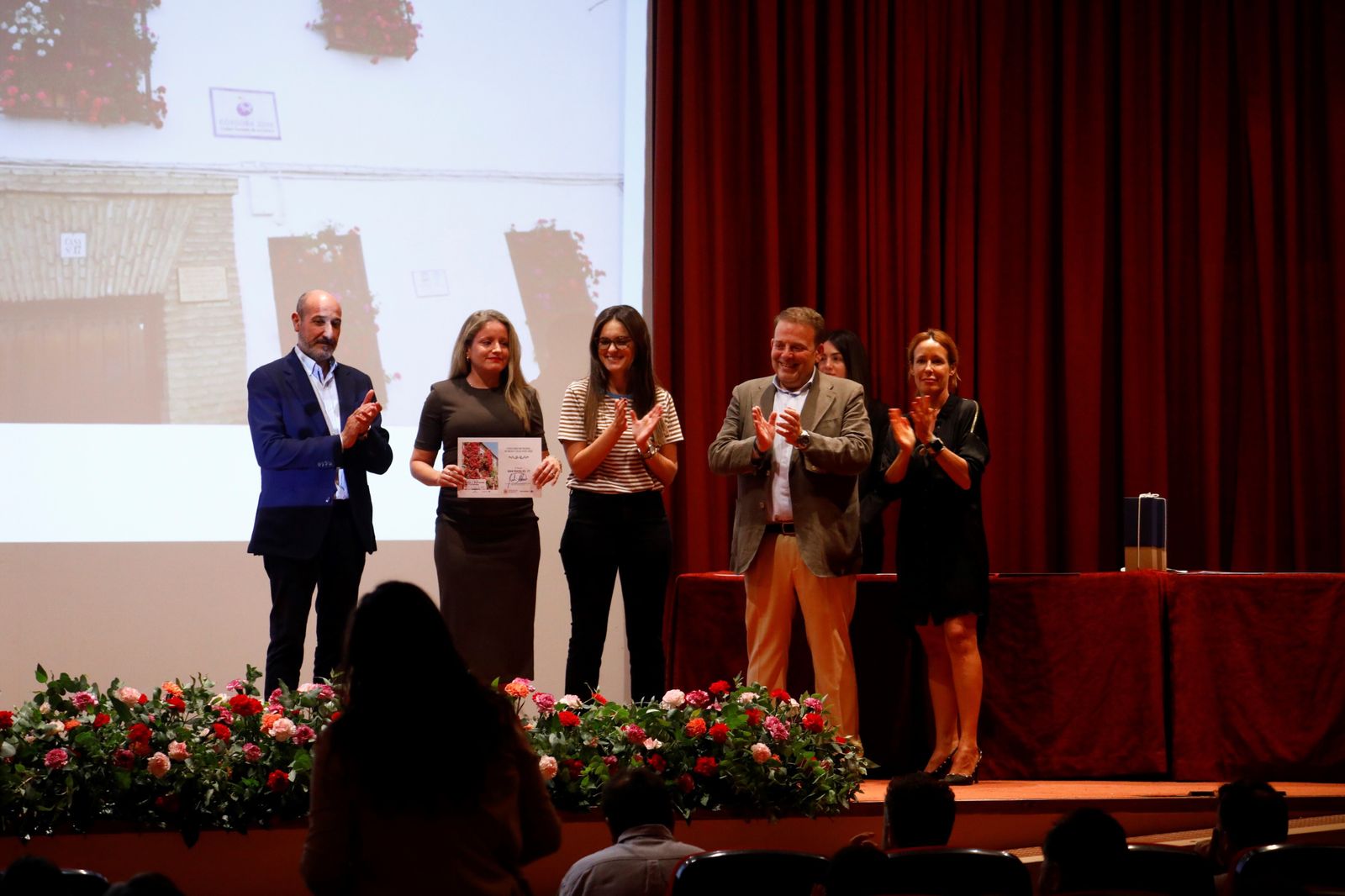 La entrega de premios a los ganadores del Mayo Festivo de Córdoba, en imágenes