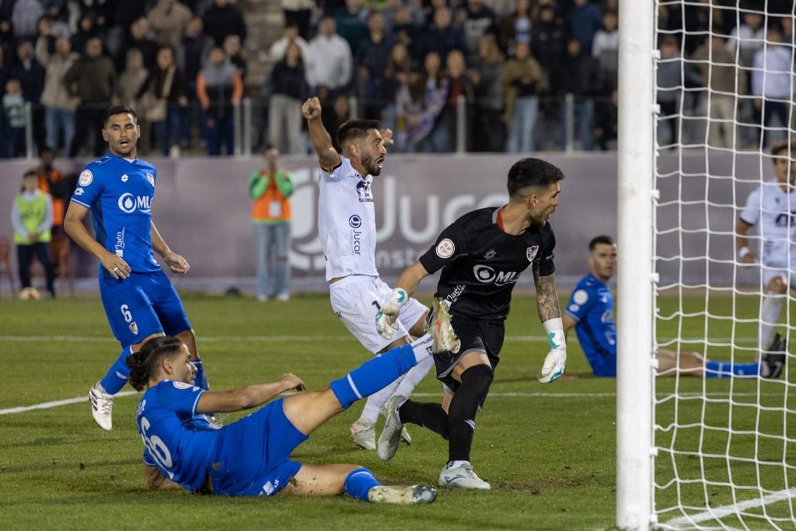 Real Jaén 0-1 Linares Deportivo: las mejores imágenes del clásico provincial