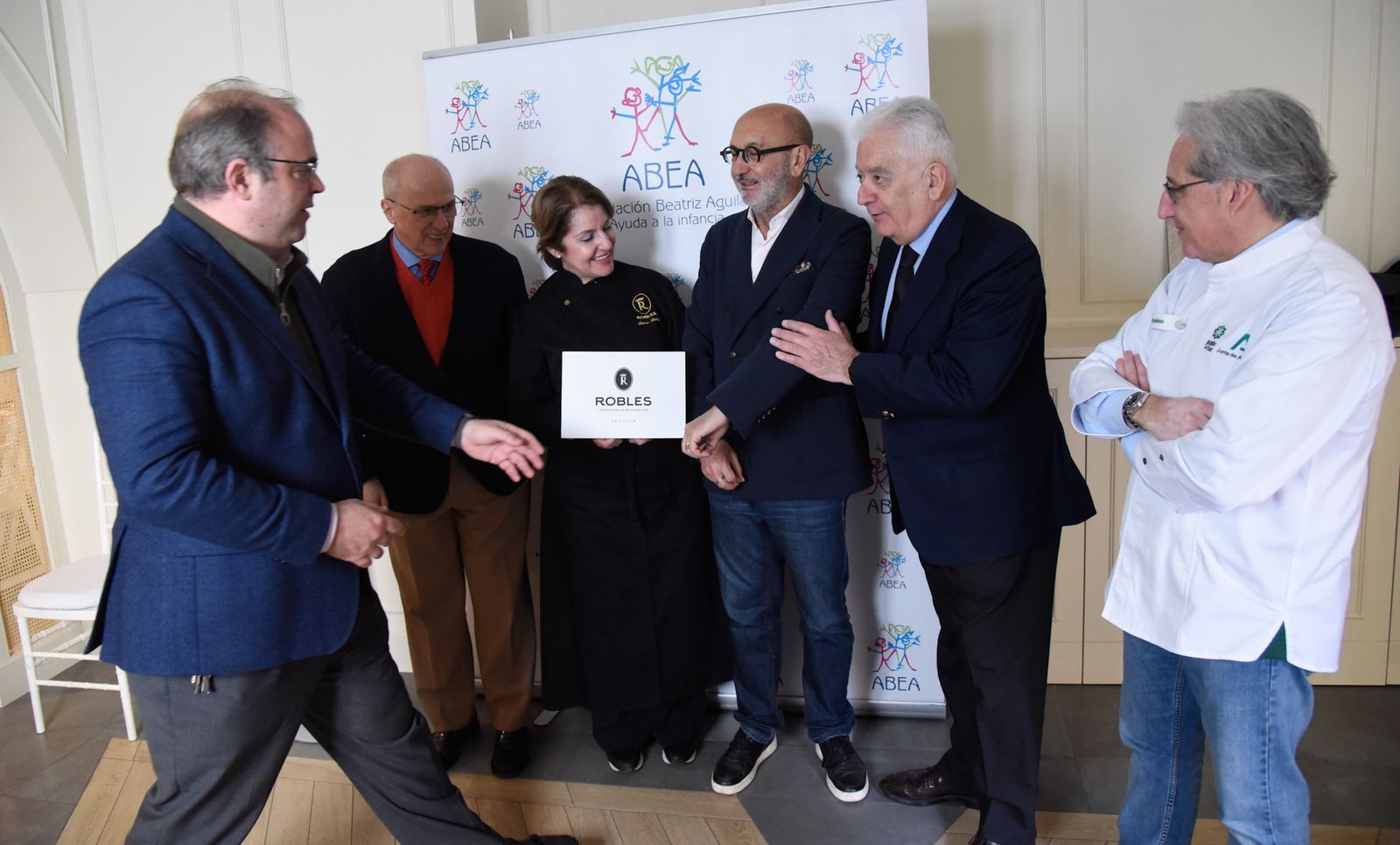 Almuerzo a beneficio de la Asociación Infantil Beatriz Aguilar