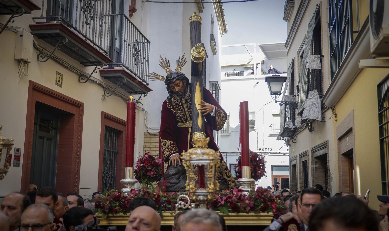 Imágenes del Vía Crucis del Cristo de las Tres Caídas