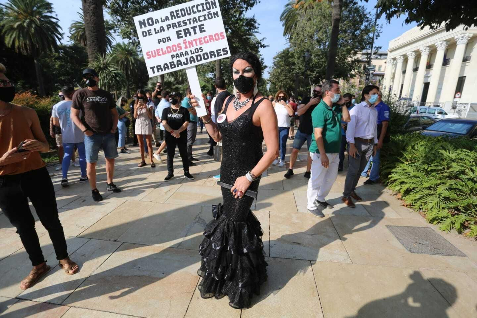 Fotos: Los hosteleros de Málaga alzan la voz para exigir un plan de rescate