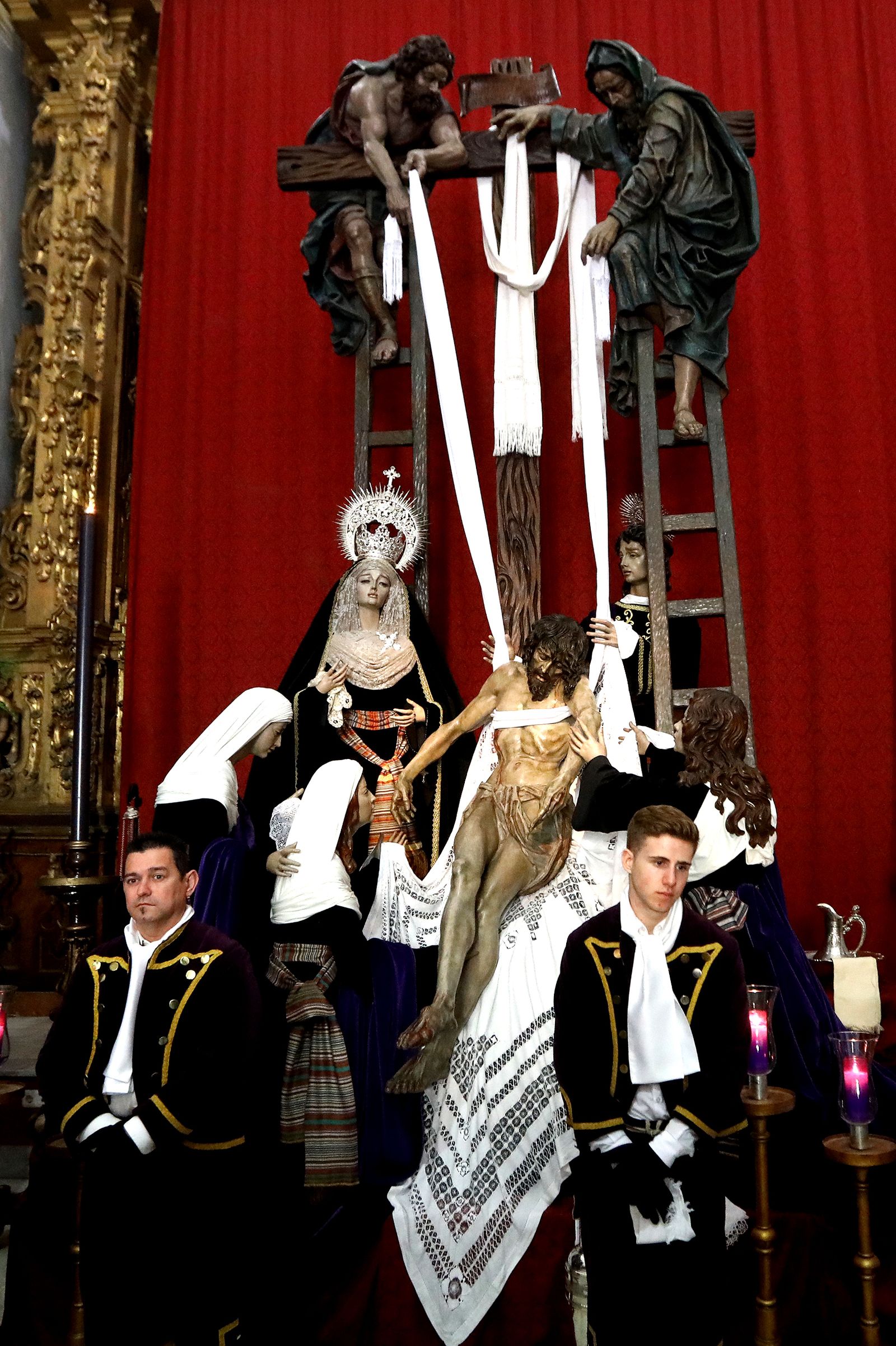 Imágenes de 'Besamanos' del Domingo 31 de marzo