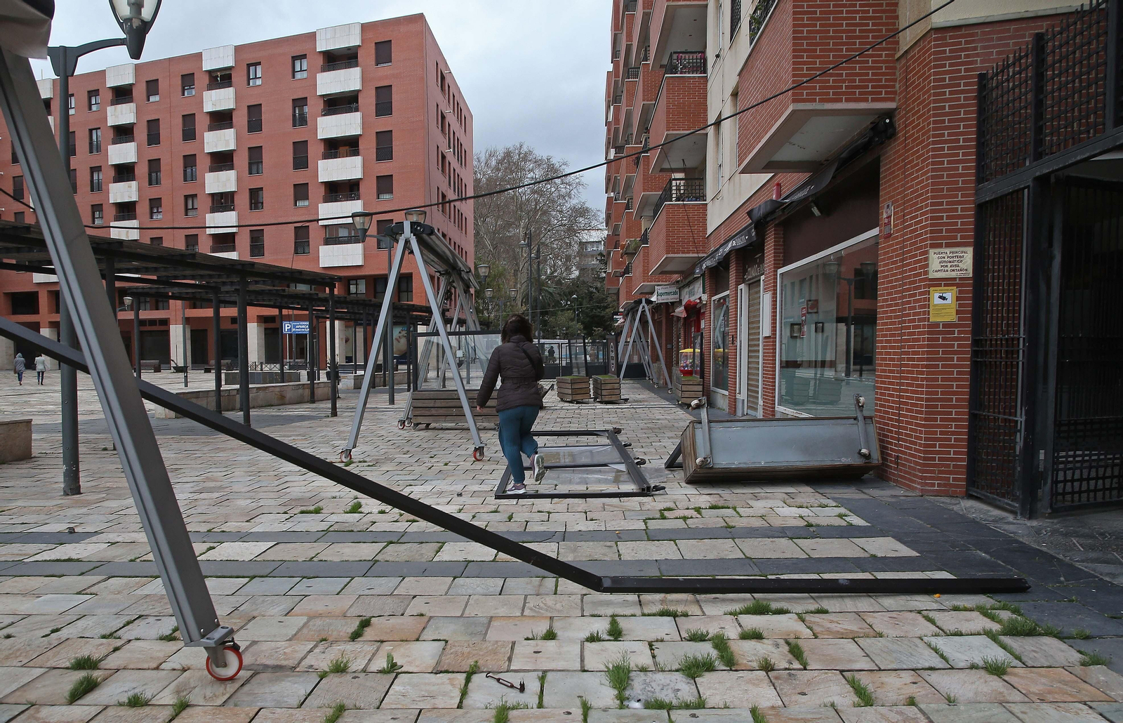 Fotos de los efectos del temporal de viento en Algeciras