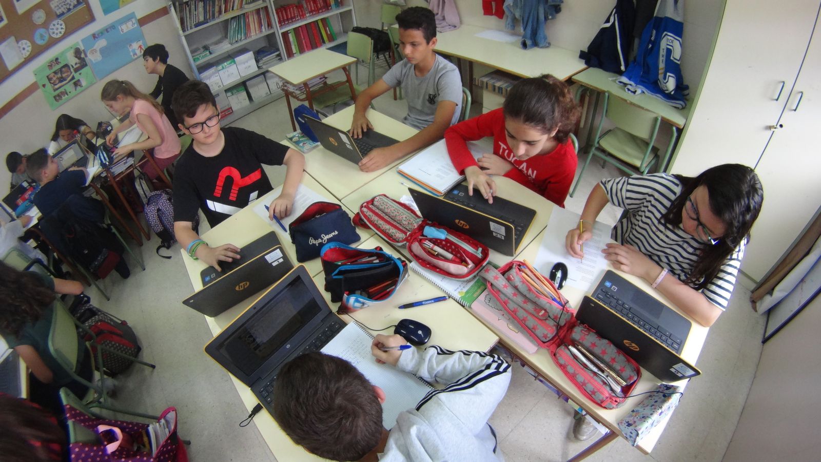 Formar a mujeres y hombres para los demás, objetivo prioritario.