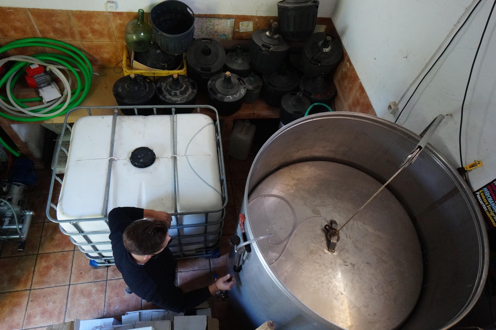 Un recorrido en fotografías por el vino nuevo de Moriles