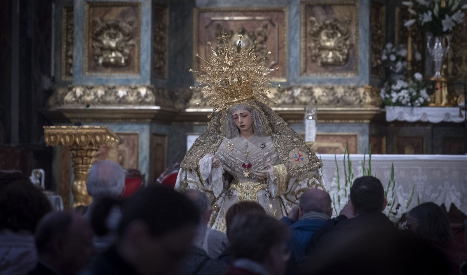 Las imágenes del besamanos de la Trinidad