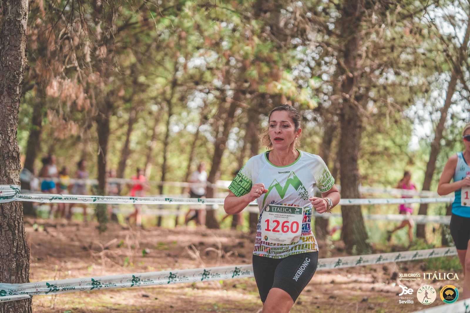 Búscate en las fotos del Cross de Itálica 2025 | 1