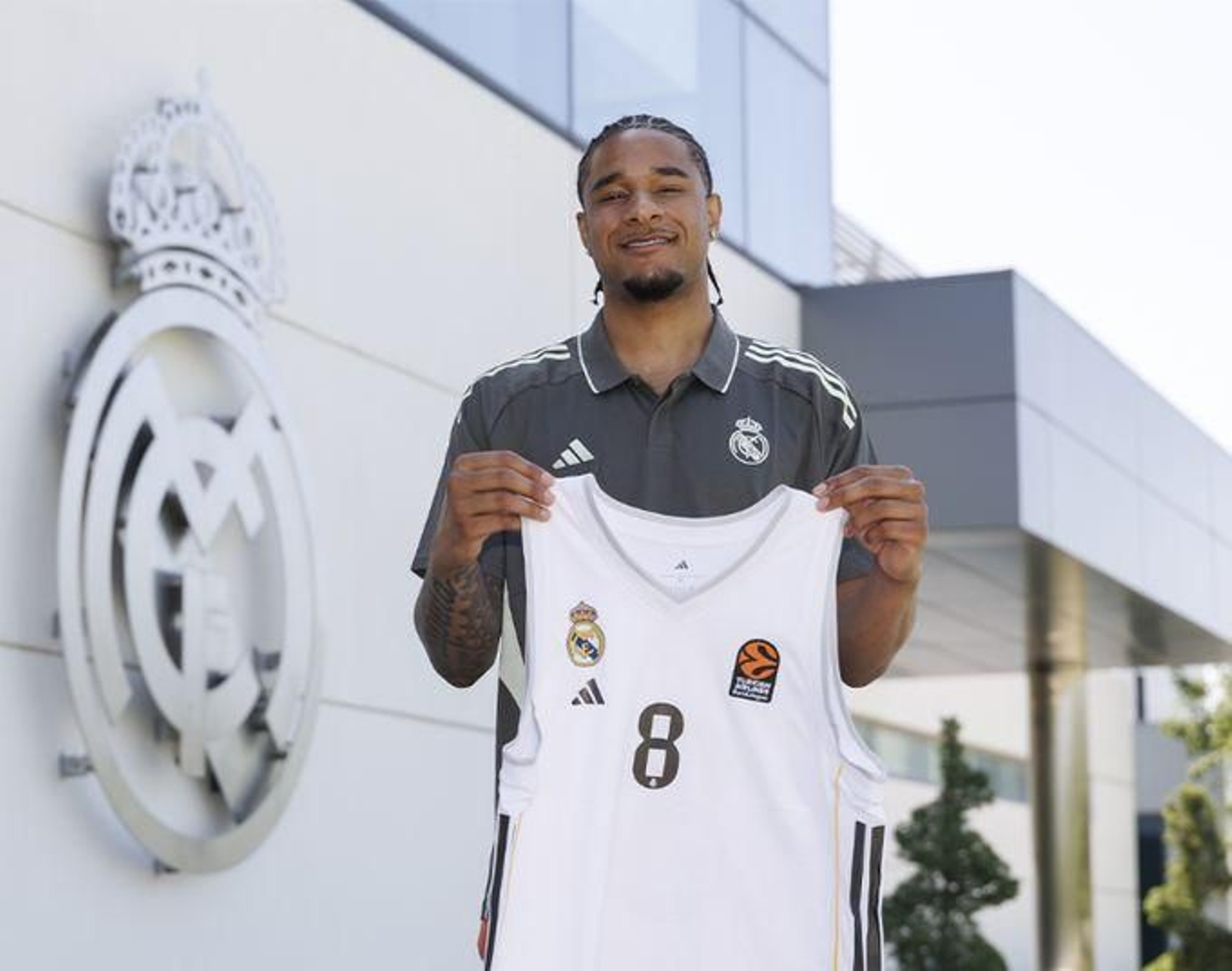 Okeke, nuevo jugador del Madrid.