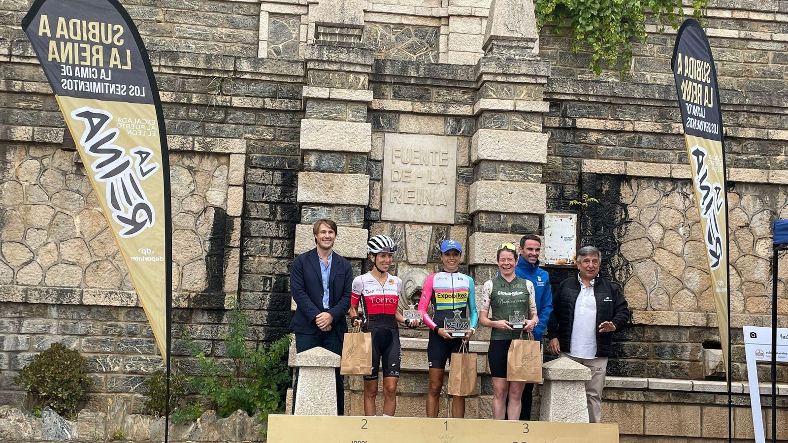 La Subida a la Reina 2024 en Málaga, en fotos.