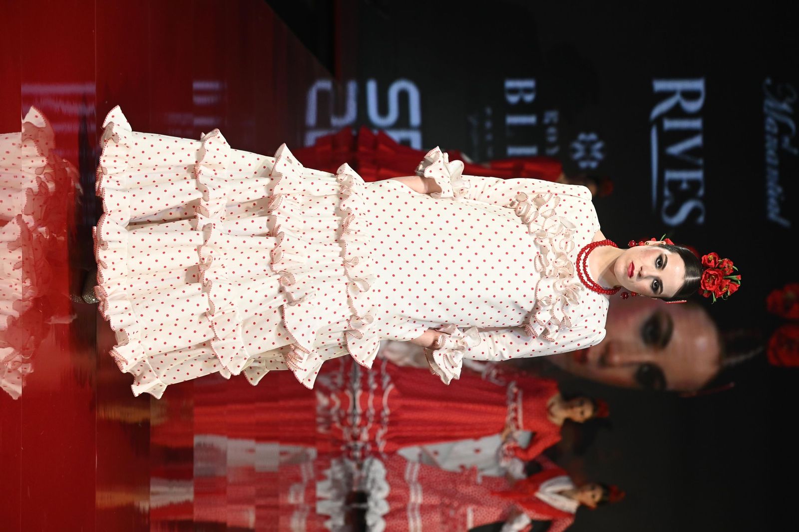 Huelva Flamenca 2026: Desfile de Raquel Muñoz