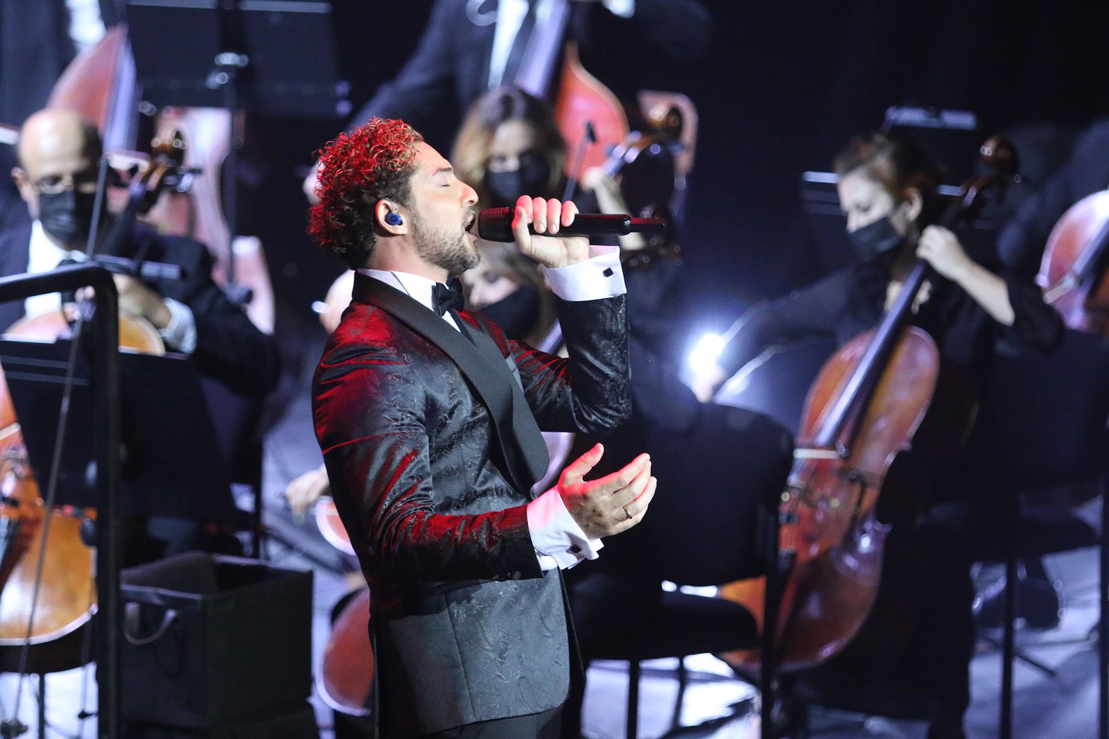 Fotogalería del concierto 'David Bisbal Filarmónico by Cosentino'