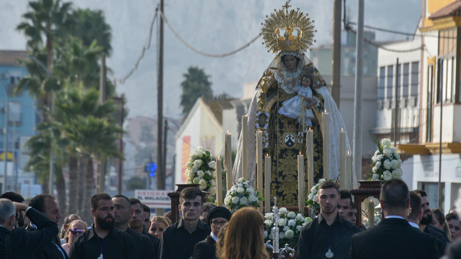Procesión de La Virgen del Carmen en La Línea por el Dia de Todos los Santos