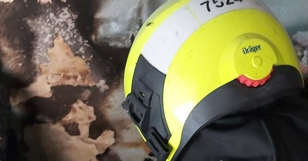 Una persona, afectada por inhalación de humo en un incendio en El Puerto