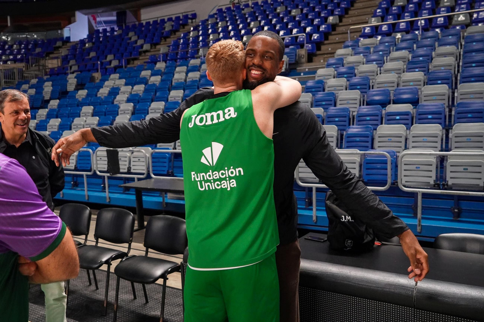El feliz reencuentro del tío Will Thomas con el Unicaja