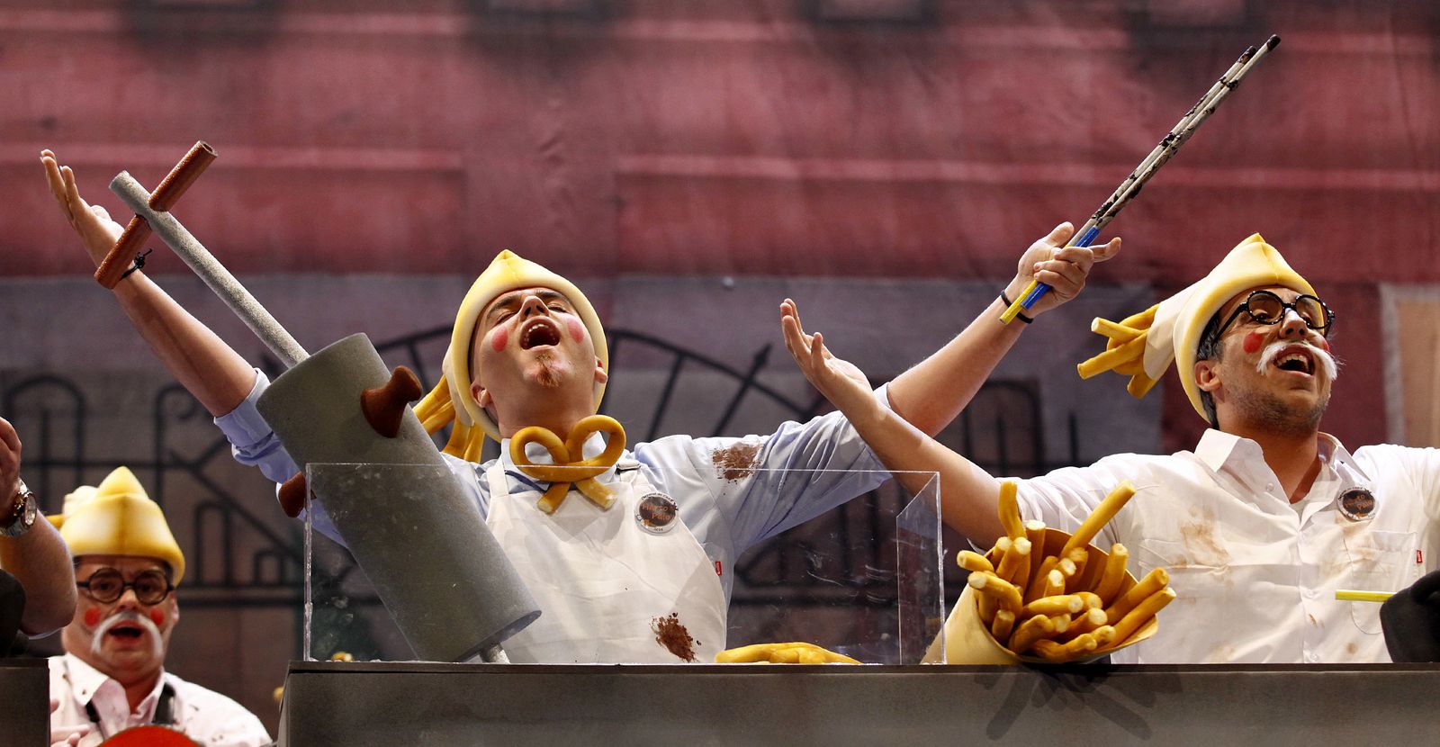 Las imágenes de la undecima función clasificatoria