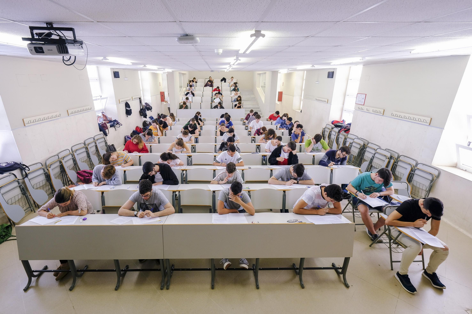 Alumnos realizando las pruebas de selectividad el pasado mes de septiembre.