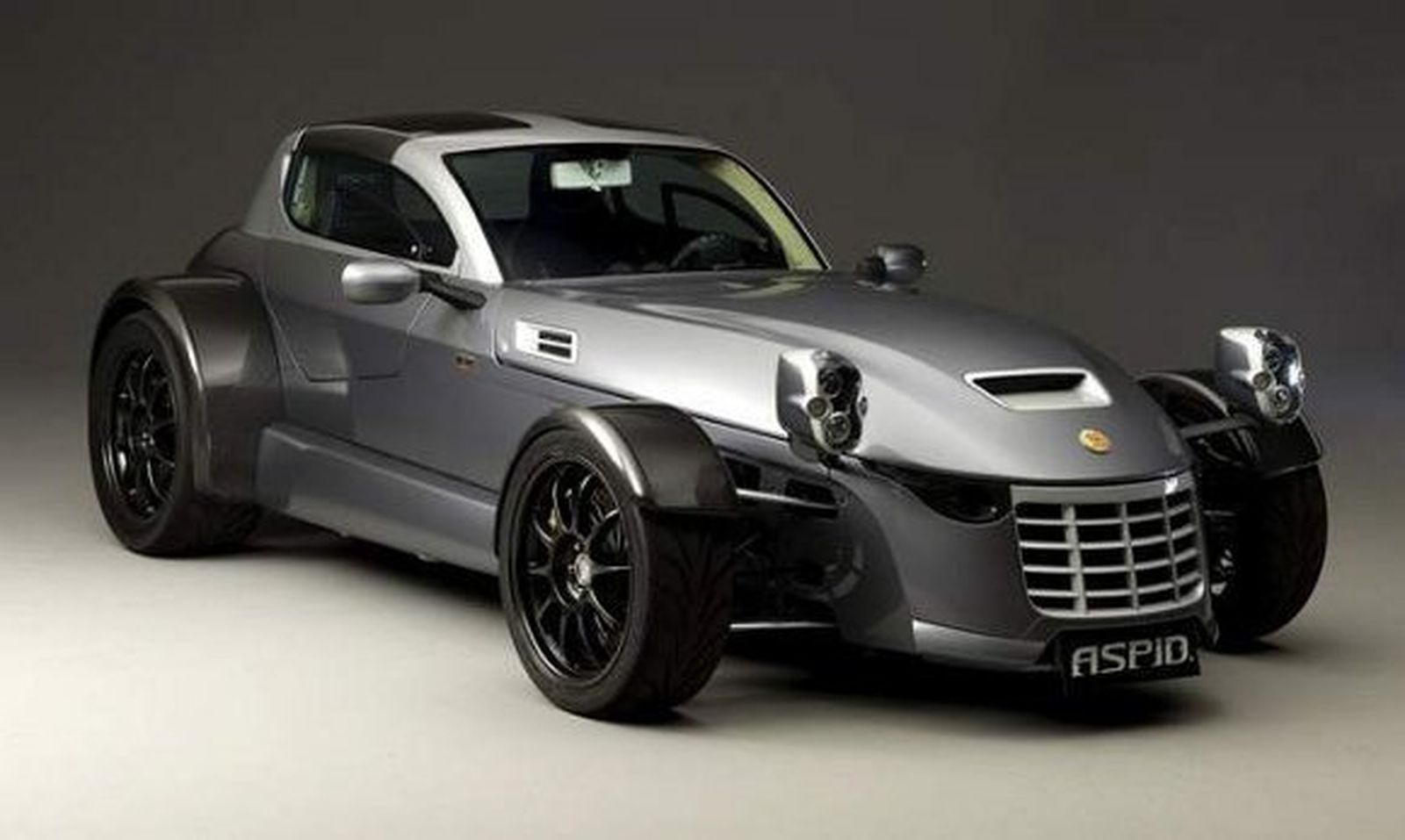 Dos coches de fabricación española, entre los más rápidos del mundo en pasar de 0 a 100 km/h