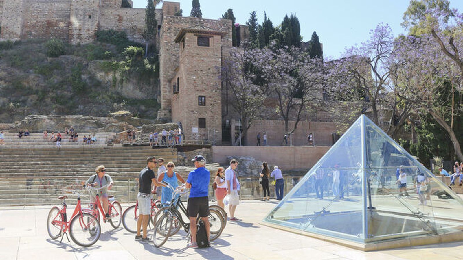 Turistas en Málaga capital.