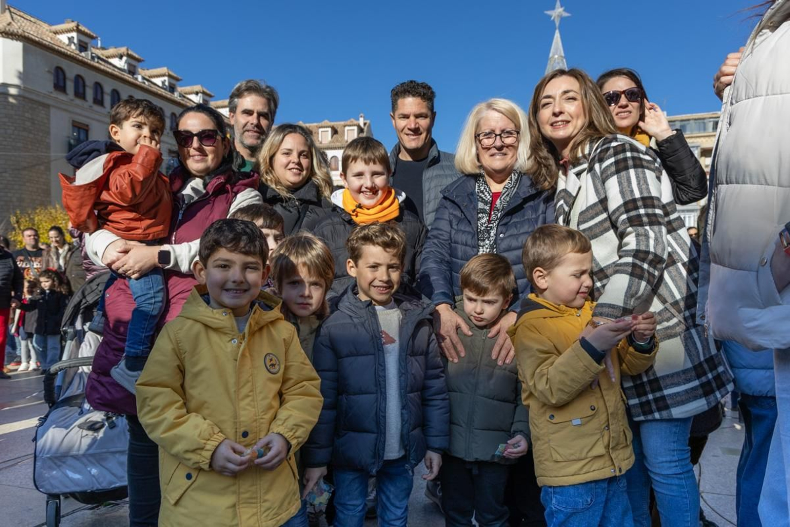Fiesta infantil de Nochevieja en la Plaza de Santa María