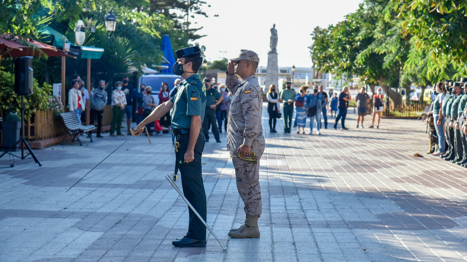 Laa fotos de los ensayos para desfile del Día del Pilar en Tarifa