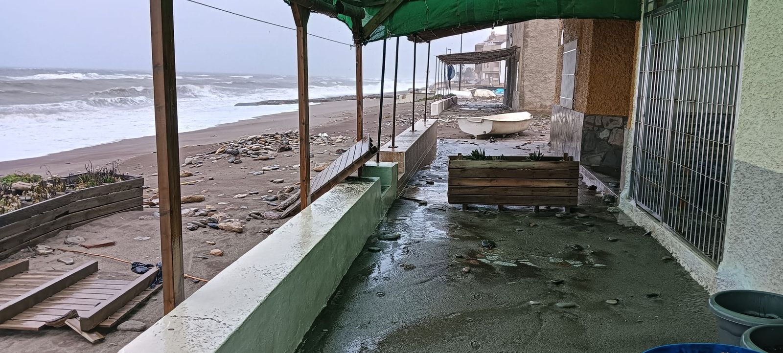 Así es el estado actual de la Playa de Balerma en El Ejido.